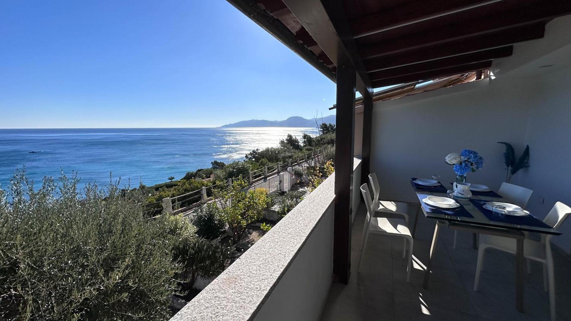 Mama House Con Vista Mare Διαμέρισμα Cala Gonone Εξωτερικό φωτογραφία